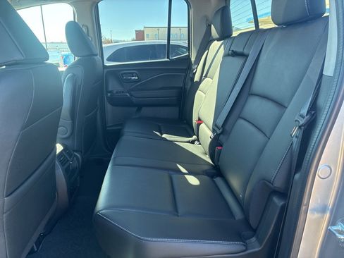 Used 2023 Honda Ridgeline RTL image 11