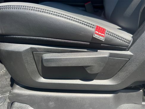 New 2025 RAM 4500 Tradesman image 27