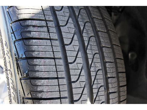 Used 2025 BMW 330i Sedan image 30