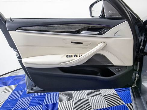 Used 2023 BMW 540i w/ M Sport Package RWD image 13