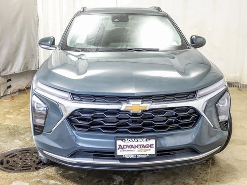 New 2026 Chevrolet Trax LT image 5