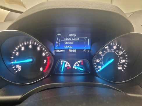 Used 2018 Ford Escape SEL FWD image 23