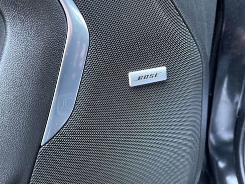 Used 2021 Chevrolet Suburban RST w/ Luxury Package image 25