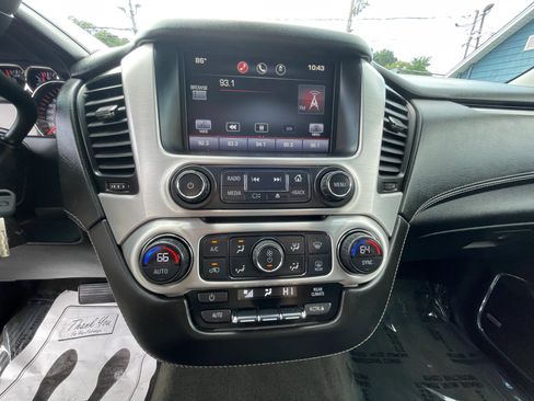 Used 2015 GMC Yukon SLE w/ HD Trailering Package AWD/4WD image 18