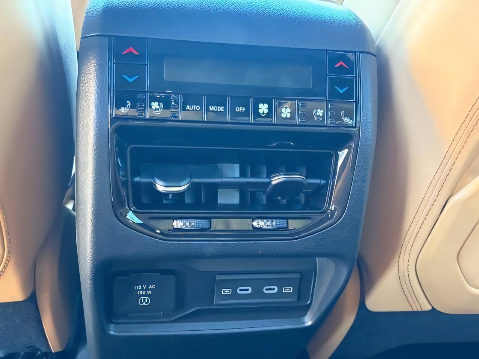 New 2027 Jeep Grand Cherokee Summit AWD/4WD image 13