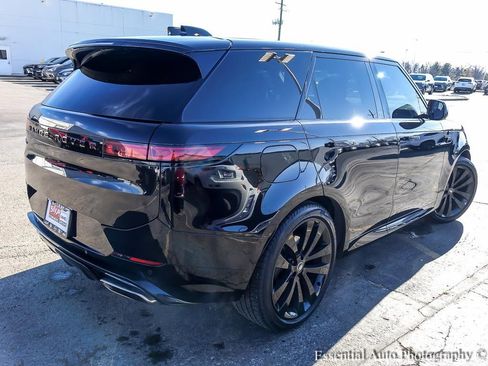 Used 2024 Land Rover Range Rover Sport Dynamic SE image 8
