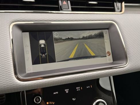 Used 2022 Land Rover Range Rover Evoque R-Dynamic S image 17