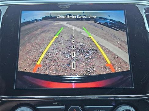 Used 2022 Jeep Grand Cherokee Laredo X RWD image 12