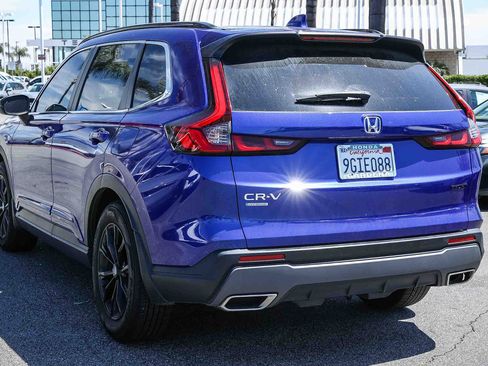 Used 2023 Honda CR-V Sport image 4