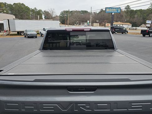 Used 2022 Chevrolet Silverado 1500 RST image 5