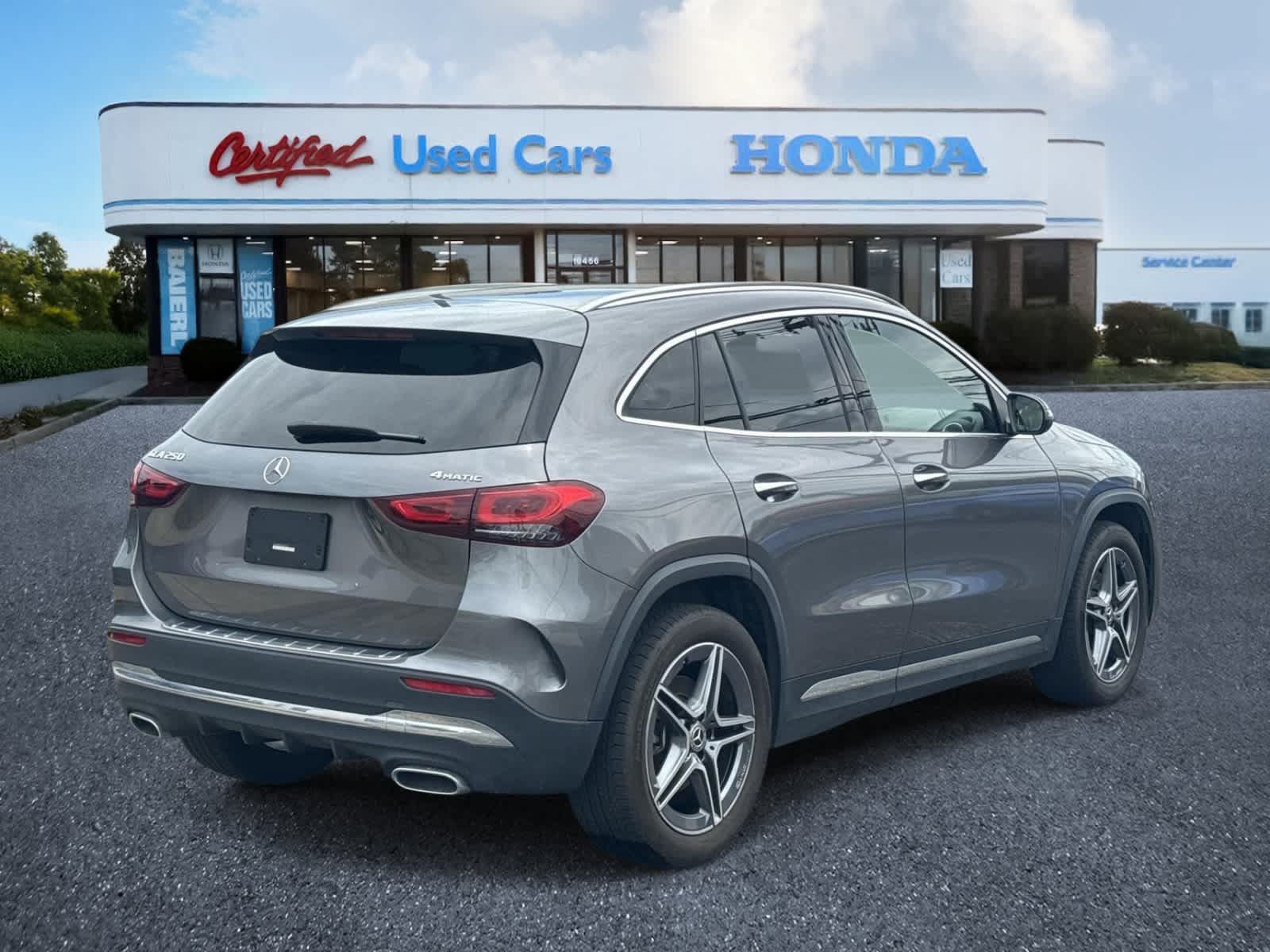 Used 2023 Mercedes-Benz GLA 250 4MATIC image 5