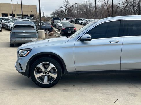 Used 2022 Mercedes-Benz GLC 300 GLC 300 image 7