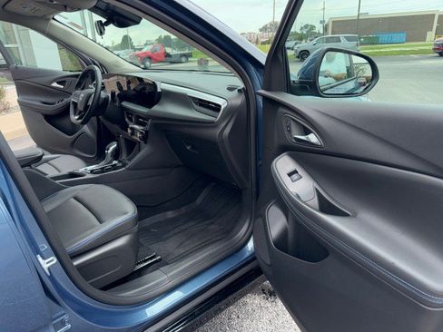 Used 2025 Buick Encore GX Sport Touring w/ Comfort Package FWD image 27