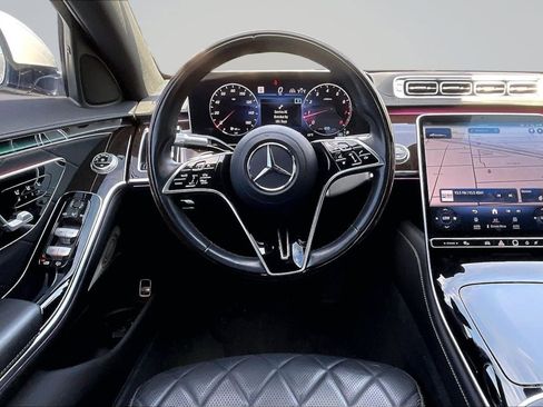 Used 2021 Mercedes-Benz S 580 4MATIC Sedan image 5