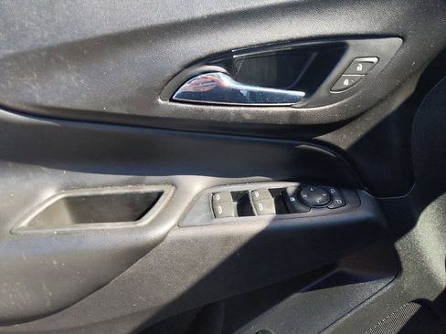 Used 2019 Chevrolet Equinox LT image 27