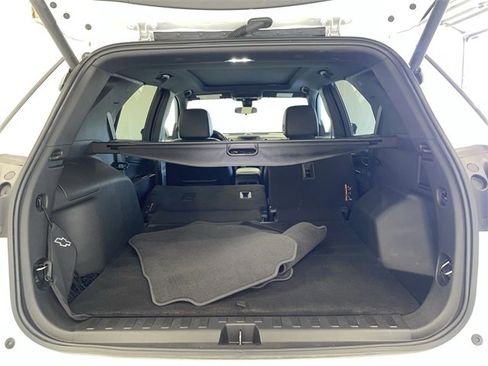 Certified 2022 Chevrolet Equinox RS w/ LPO, Cargo Package image 16