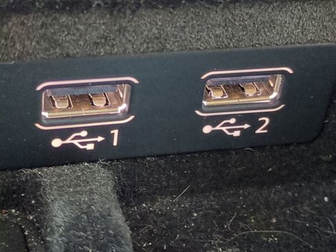 Used 2019 Audi Q8 Premium Plus w/ Premium Plus image 23