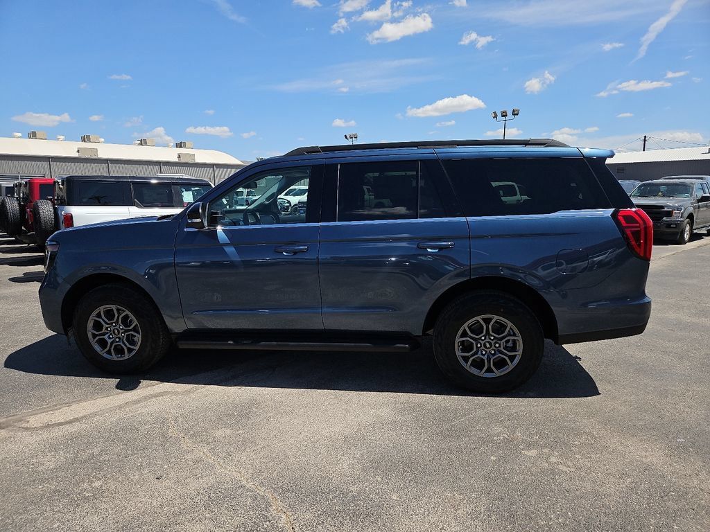 New 2027 Ford Expedition Active RWD image 7