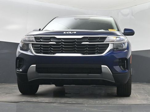 Certified 2026 Kia Seltos LX FWD image 31
