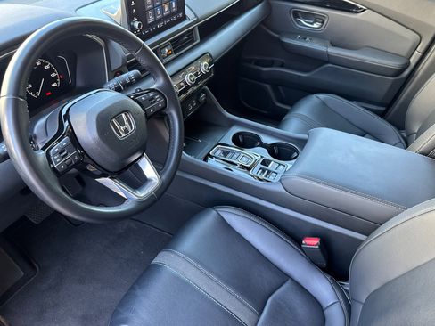 Used 2023 Honda Pilot EX-L image 7