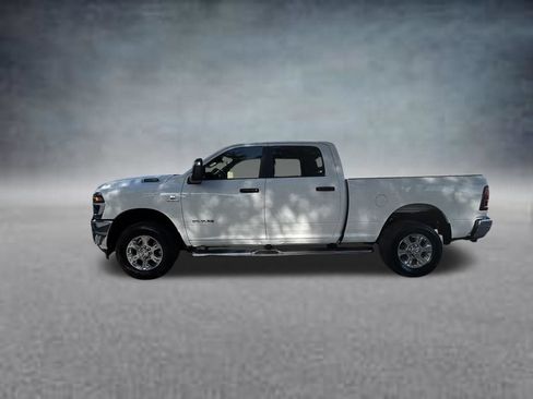 Used 2026 RAM 2500 Big Horn AWD/4WD image 4