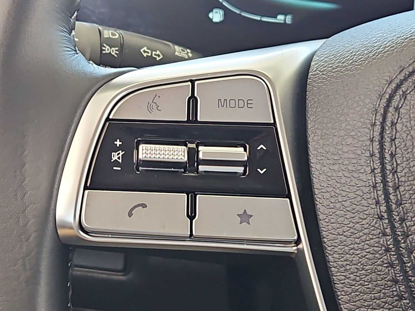Certified 2024 Kia Telluride S w/ S Sunroof Package FWD image 23