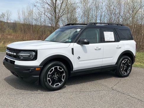 Certified 2024 Ford Bronco Sport Outer Banks w/ Tech Package image 35