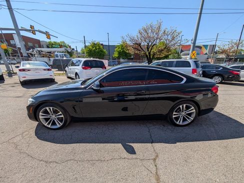Used 2017 BMW 430i Coupe w/ Driver Assistance Package image 9