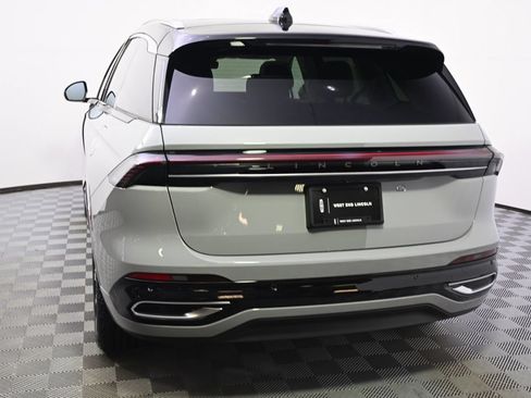 New 2026 Lincoln Nautilus Black Label AWD/4WD image 4