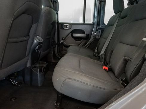 Used 2023 Jeep Wrangler Unlimited Sport AWD/4WD image 22