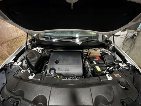 Certified 2022 Chevrolet Traverse LT w/ LT Premium Package image 28