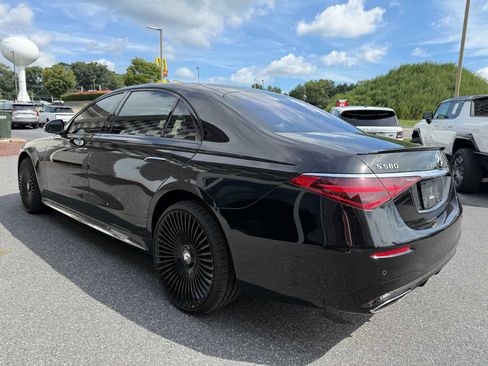 Used 2023 Mercedes-Benz S 580 4MATIC Sedan image 8