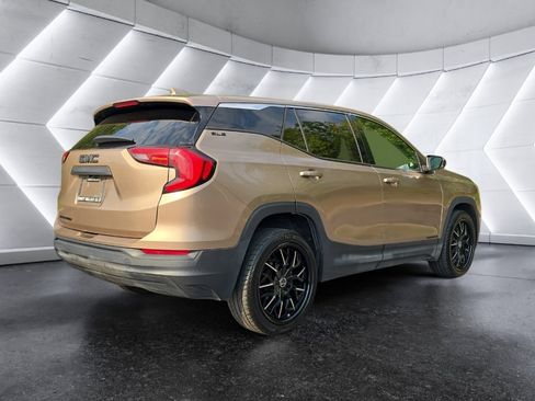 Used 2018 GMC Terrain SLE image 5