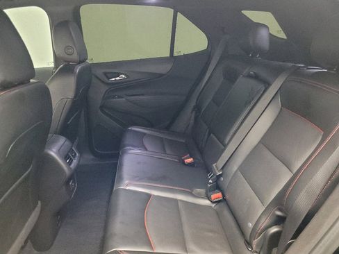 Used 2023 Chevrolet Equinox RS w/ RS Leather Package AWD/4WD image 18