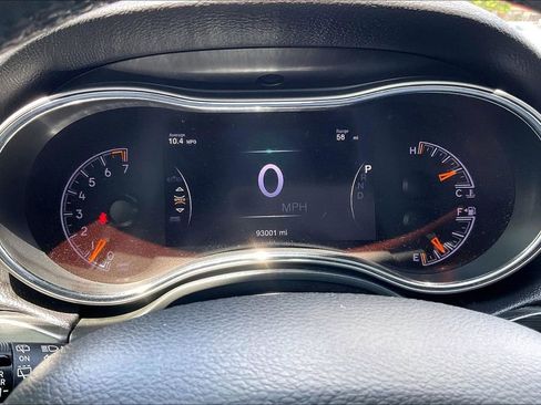 Used 2021 Jeep Grand Cherokee Laredo X AWD/4WD image 20