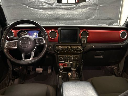 Used 2019 Jeep Wrangler Unlimited Rubicon AWD/4WD image 10