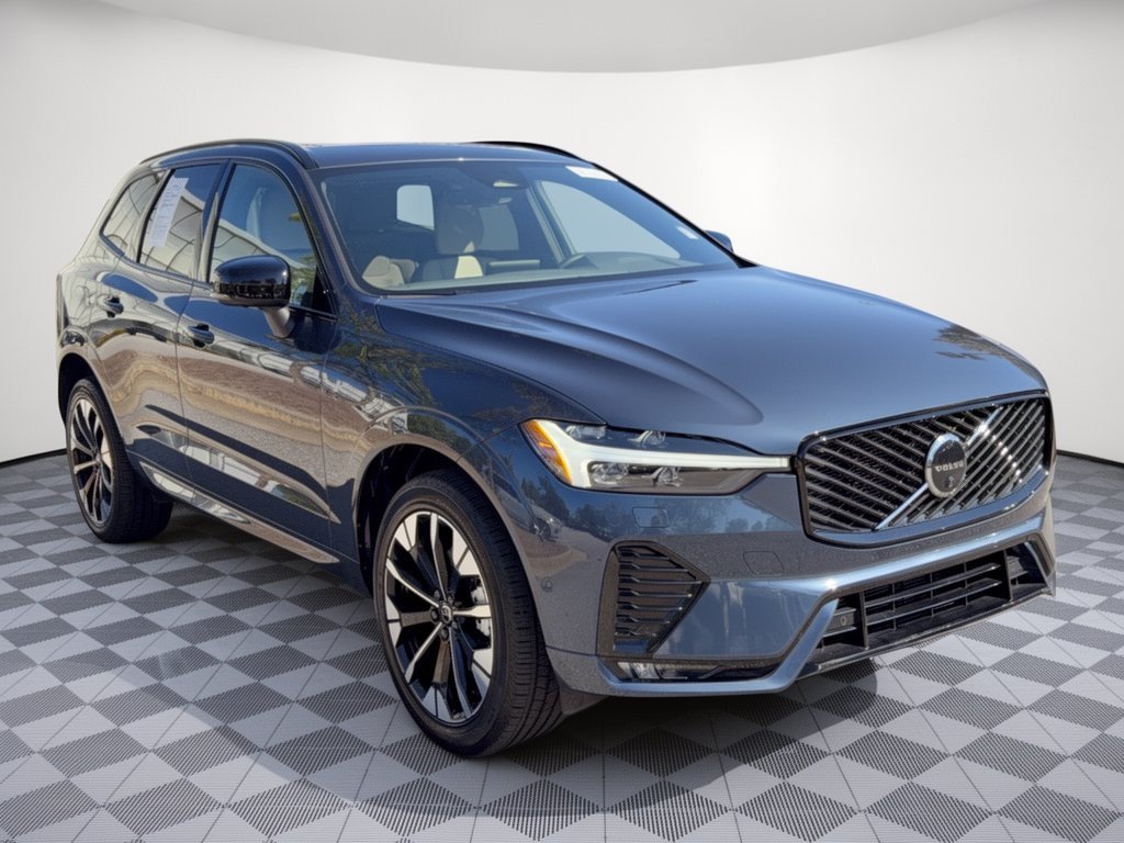Used 2026 Volvo XC60 B5 Plus AWD/4WD image 7