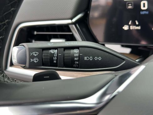 New 2026 Chevrolet Suburban High Country image 16