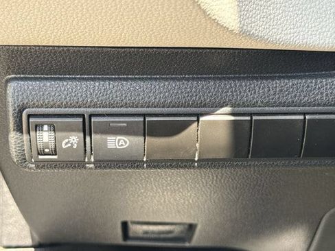 Used 2024 Toyota Corolla LE FWD image 23