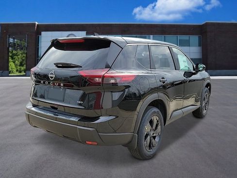 New 2026 Nissan Rogue SV AWD/4WD image 5
