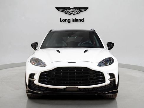 New 2026 Aston Martin DBX 707 image 2