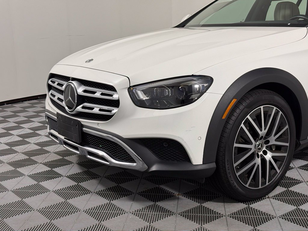 Certified 2022 Mercedes-Benz E 450 4MATIC All-Terrain Wagon image 11