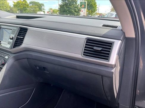 Used 2018 Volkswagen Atlas S AWD/4WD image 19