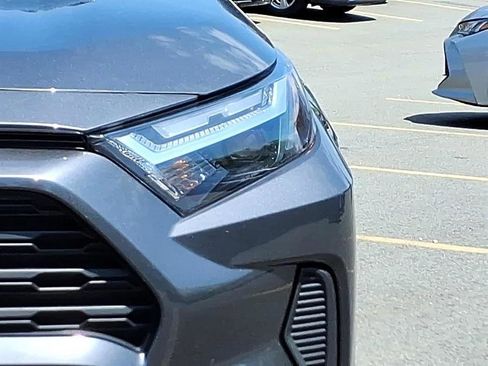 Used 2024 Toyota RAV4 LE AWD/4WD image 16