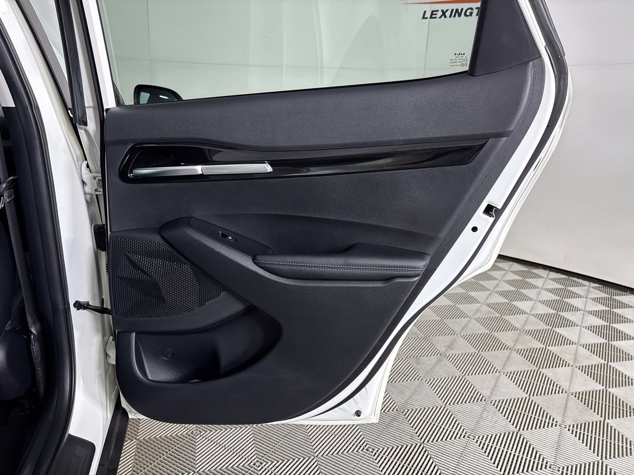 Used 2024 Kia Seltos S FWD image 25