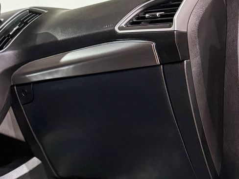 Used 2022 Ford Edge SEL w/ Convenience Package image 46