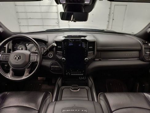 Used 2022 RAM 3500 Limited AWD/4WD image 14