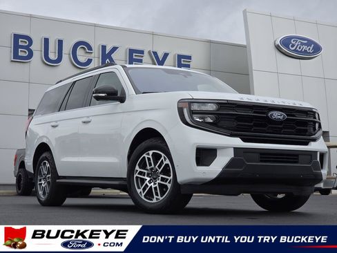 Used 2025 Ford Expedition Active AWD/4WD image 1