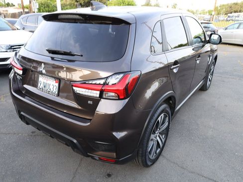 Used 2020 Mitsubishi Outlander Sport ES image 4