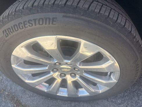 Used 2022 Chevrolet Tahoe Premier w/ Max Trailering Package image 8